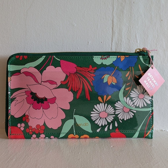 Ban.do Colorful Getaway Travel Wallet - Picture 2 of 4